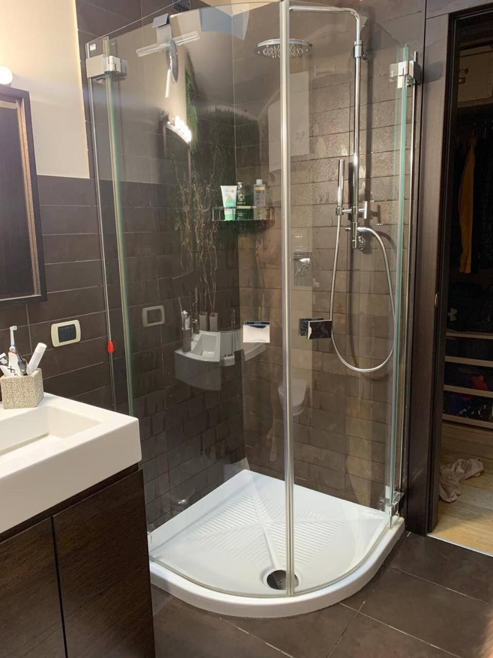 Residenza Taliedo, In Casa Privata, Abitata, Solo Camera Doppia E Bagno Personale Mailand Exterior foto